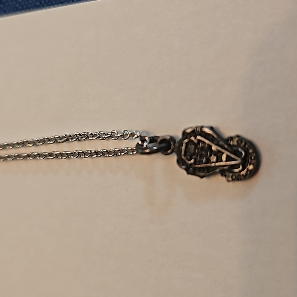 Three Sterling Silver Necklaces - image 7